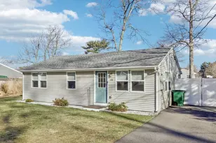 26 Blake Ave, Pembroke, MA 02359 - Photo 1