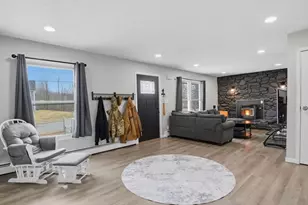 185 Davis Rd, Westminster, MA 01473 - Photo 1