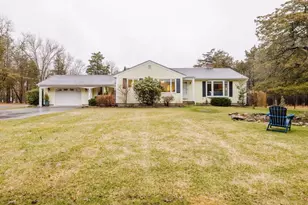 15 Ralsie Rd, Rehoboth, MA 02769 - Photo 1