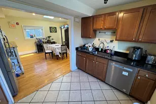 208 Holland St, Somerville, MA 02144 - Photo 1