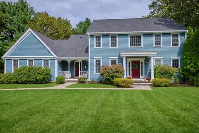 7 James Ave, Middleton, MA 01949 - Photo 1