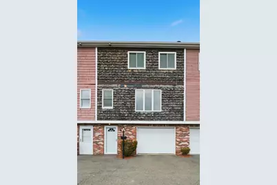 22 North Central Street #5, Peabody, MA 01960 - Photo 1