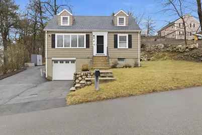 4 Glen Road, Woburn, MA 01801 - Photo 1