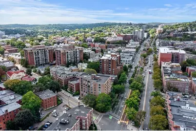 60 Longwood Ave #206, Brookline, MA 02446 - Photo 1
