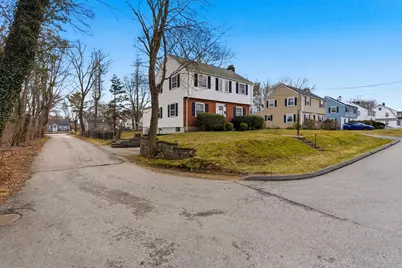 27 Valentine Road, Framingham, MA 01702 - Photo 1