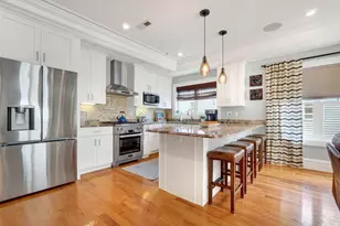 627 E 2nd St, Boston, MA 02127 - Photo 1