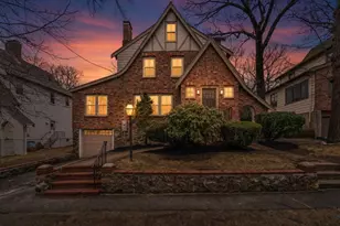 36 Kenilworth Rd, Arlington, MA 02476 - Photo 1