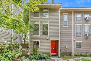 18 Bay St, Cambridge, MA 02139 - Photo 1