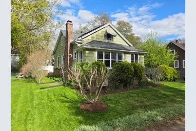 19 Orpheum Ave, East Longmeadow, MA 01028 - Photo 1