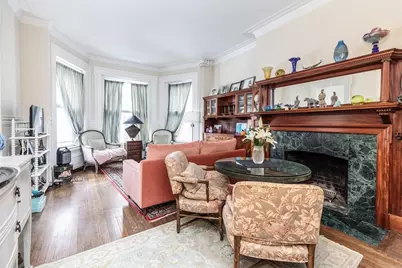 174 Commonwealth Ave #2/4, Boston, MA 02116 - Photo 1