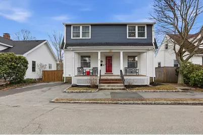 7 Sapphire Ave, Marblehead, MA 01945 - Photo 1
