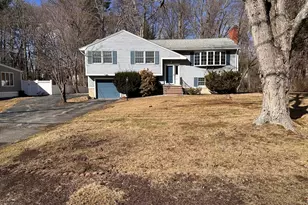 13 Phillip Ave, Burlington, MA 01803 - Photo 1