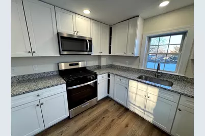 195 Court Street #2, Plymouth, MA 02360 - Photo 1
