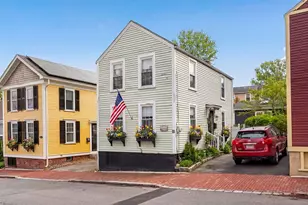 17 Carter St, Newburyport, MA 01950 - Photo 1