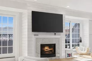 380 Bunker Hill St, Boston, MA 02129 - Photo 1