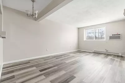 27 Willis St #6, Framingham, MA 01702 - Photo 1