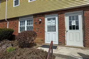 252 West St, Amherst, MA 01002 - Photo 1
