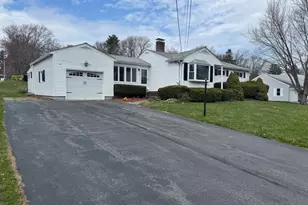 113 North St, Shrewsbury, MA 01545 - Photo 1