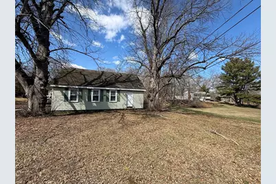 91 W Bacon St, Plainville, MA 02762 - Photo 1