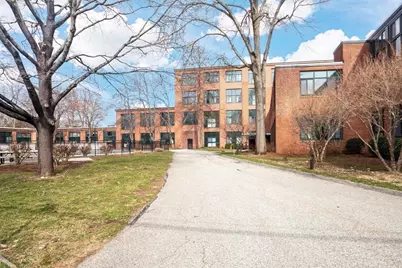 150 Rumford Ave #5, Mansfield, MA 02048 - Photo 1