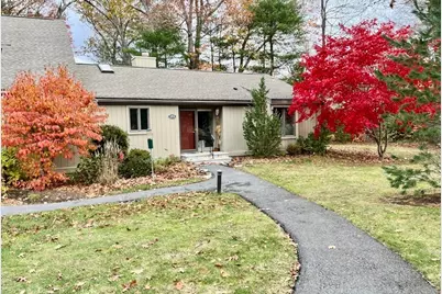 152 Chestnut Cir #152, Lincoln, MA 01773 - Photo 1
