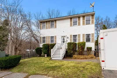 31 Peoples Place, Haverhill, MA 01832 - Photo 1
