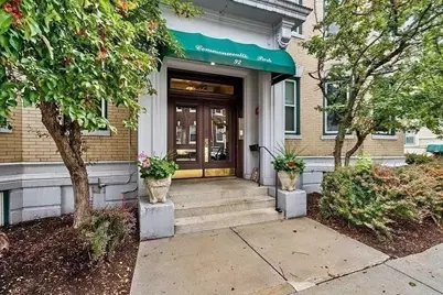 92 Gordon St #201, Boston, MA 02135 - Photo 1