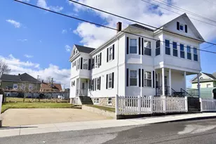 17 Norwell St, Dartmouth, MA 02748 - Photo 1