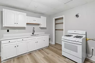 168 Lunenburg St. #3L, Fitchburg, MA 01420 - Photo 1