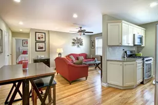 33 Lennon Ct, Boston, MA 02127 - Photo 1