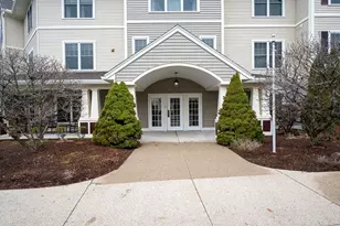 7 Crescent Way, Sturbridge, MA 01566 - Photo 1