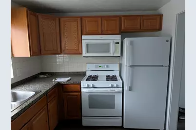 83-R Hobart  St #C4, Danvers, MA 01923 - Photo 1