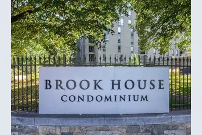 33 Pond Ave. #912, Brookline, MA 02445 - Photo 1