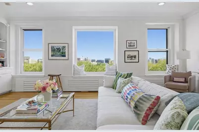 122 Beacon Street #5, Boston, MA 02116 - Photo 1