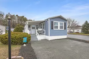 8 Madeline St, Wareham, MA 02538 - Photo 1