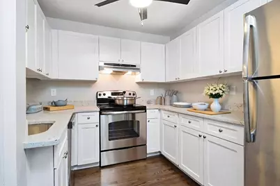 35 Webster St #402, Boston, MA 02128 - Photo 1