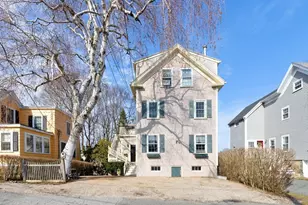 13 Linden St, Marblehead, MA 01945 - Photo 1