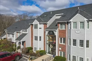 206 Tall Oaks Dr, Weymouth, MA 02190 - Photo 1