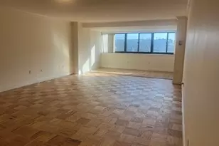 9 Hawthorne Pl, Boston, MA 02114 - Photo 1