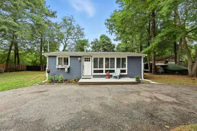 38 Lakeside Dr, Barnstable, MA 02648 - Photo 1