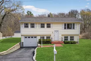 199 Haverhill St, North Reading, MA 01864 - Photo 1