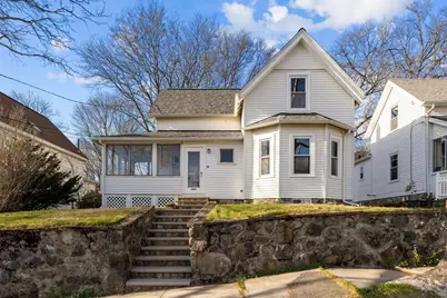 14 Aerial St, Arlington, MA 02474 - Photo 1