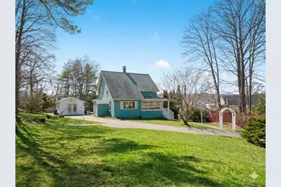 17 Preston St, Wakefield, MA 01880 - Photo 1