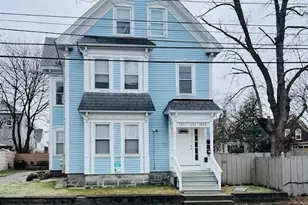 339 Lincoln St, Lowell, MA 01852 - Photo 1