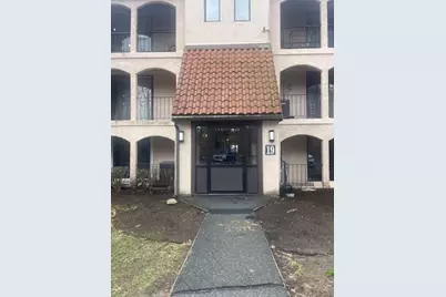685 Oak Street #19-6, Brockton, MA 02301 - Photo 1