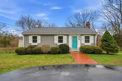 44 Kane Dr, Scituate, MA 02066 - Photo 1