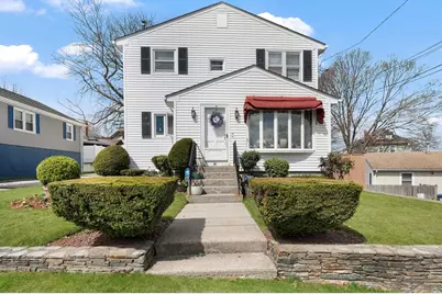 98 Gloucester St, Providence, RI 02908 - Photo 1