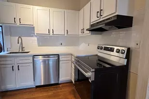 423 Marlborough, Boston, MA 02116 - Photo 1
