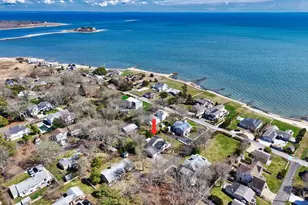 6 Kerwin Ave, Mattapoisett, MA 02739 - Photo 1