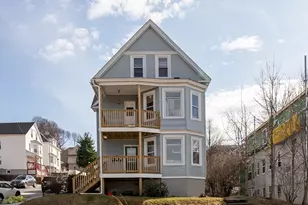 74 Green Hill Pkwy, Worcester, MA 01605 - Photo 1